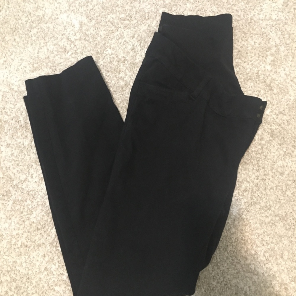 FOUR pairs of maternity pants!!!